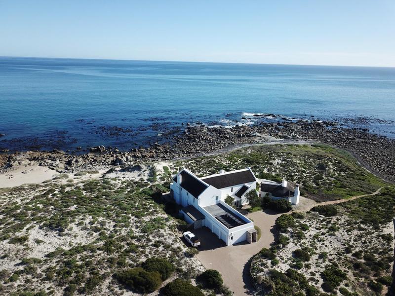 6 Bedroom Property for Sale in Duyker Eiland Western Cape